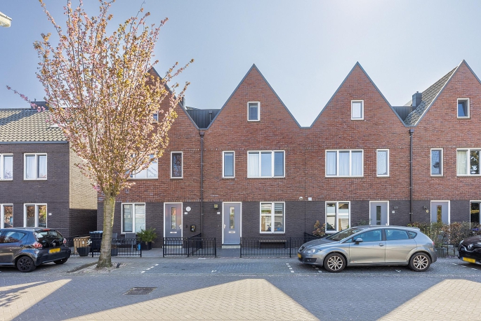 Bloemstraat 10, 1502 VR, Zaandam